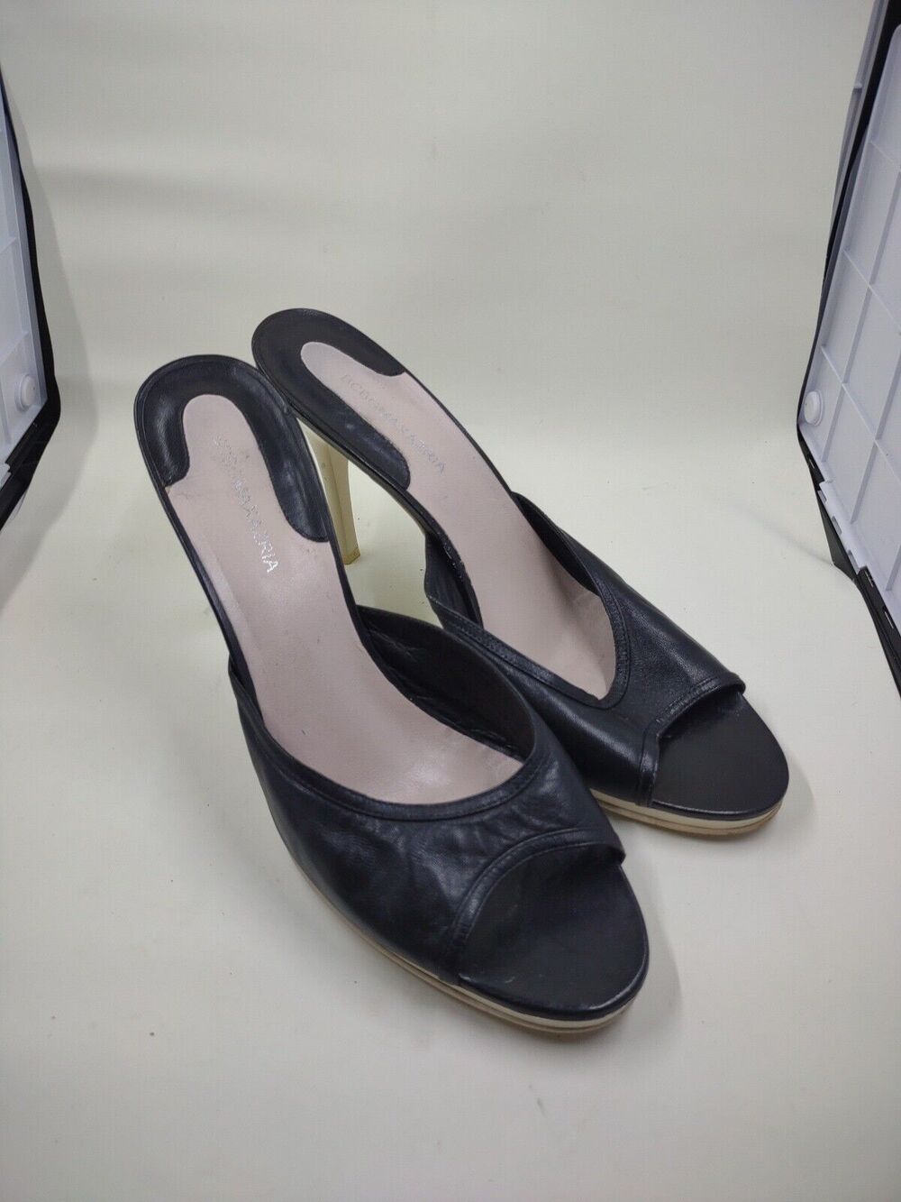 BCBG MAXAZRIA Women's ALL Leather Mule Slide Sandal Kitten Heel Shoes Size 8B
